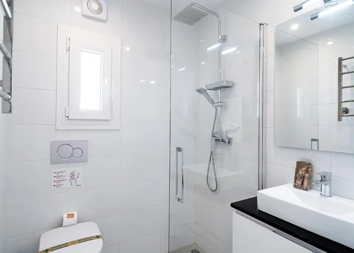 Tuhillo E1 Seaview Casasol * Nerja