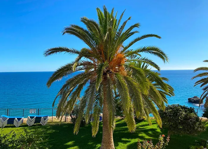 Tuhillo E1 Seaview Casasol Apartment *